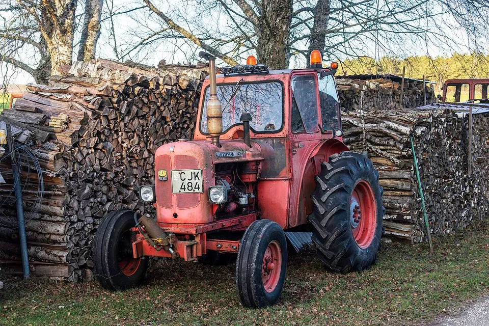 Nuffield 10/42 tractor