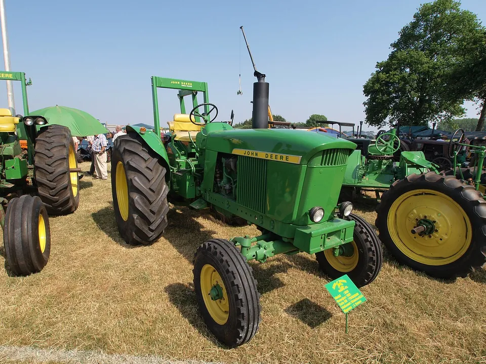 John Deere 3020 tractor