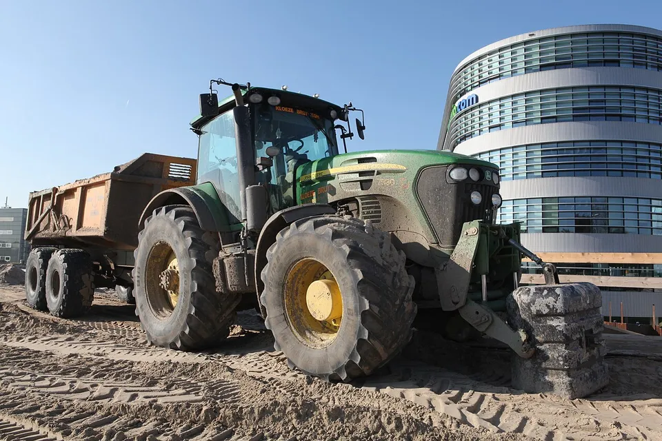 John Deere 7930 tractor