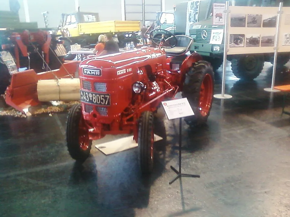 Fahr D 181 tractor