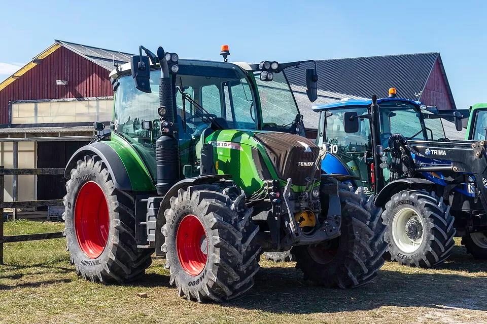 Fendt 313 Vario tractor