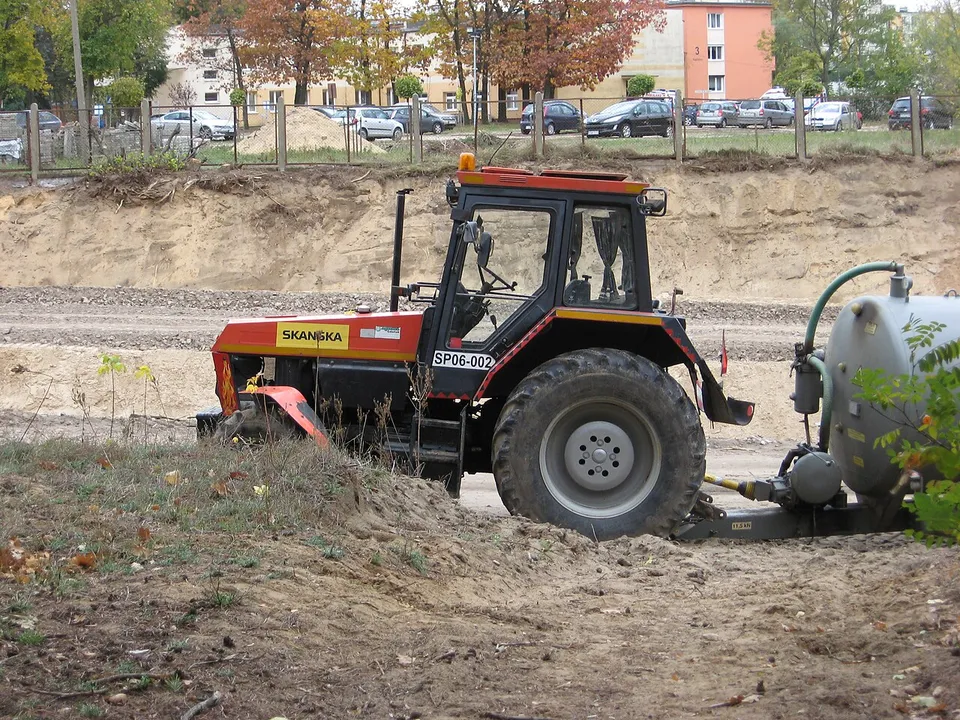 URSUS 1044 tractor