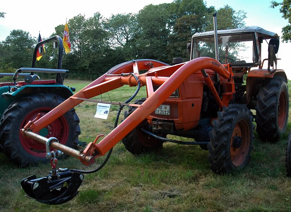 Fiat 615 (DT) tractor