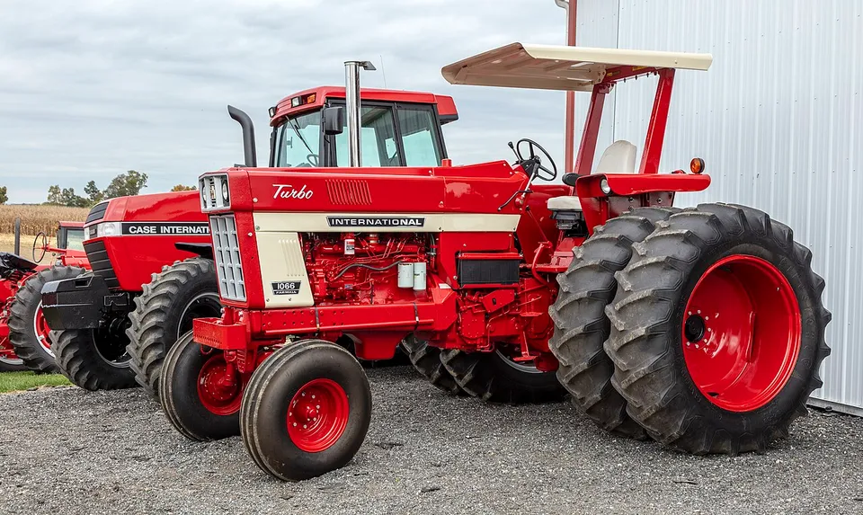 International Harvester Farmall 1066 tractor