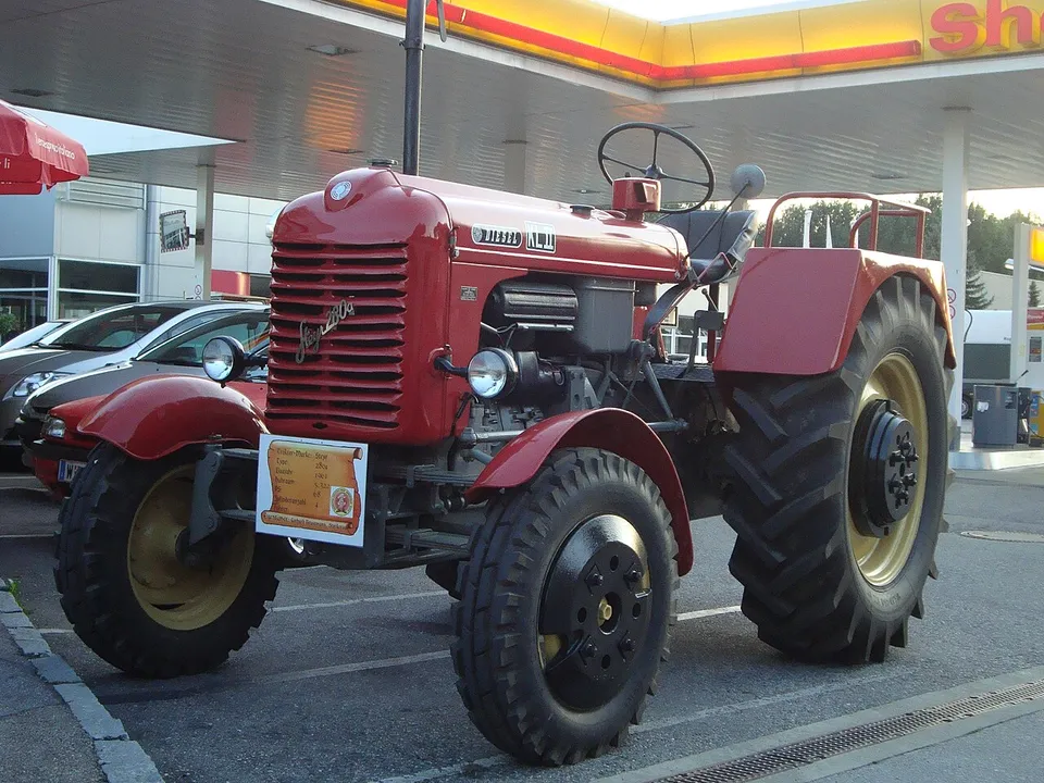 Steyr 280a tractor