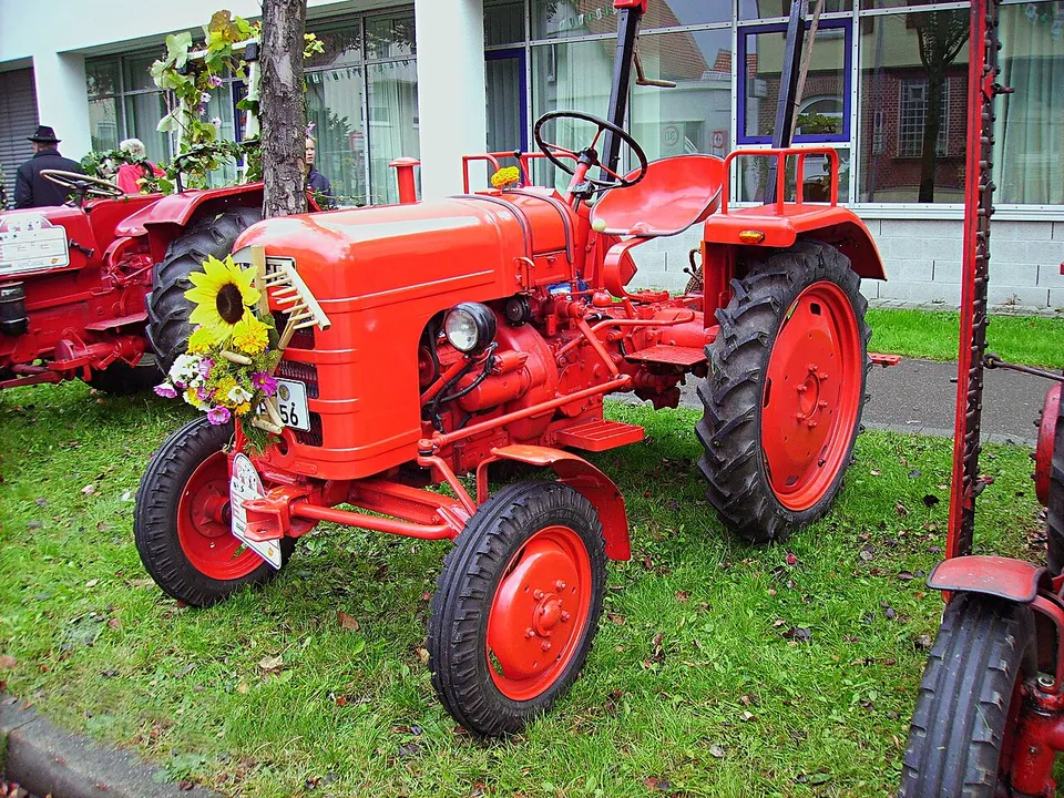 Fahr D 90 H tractor