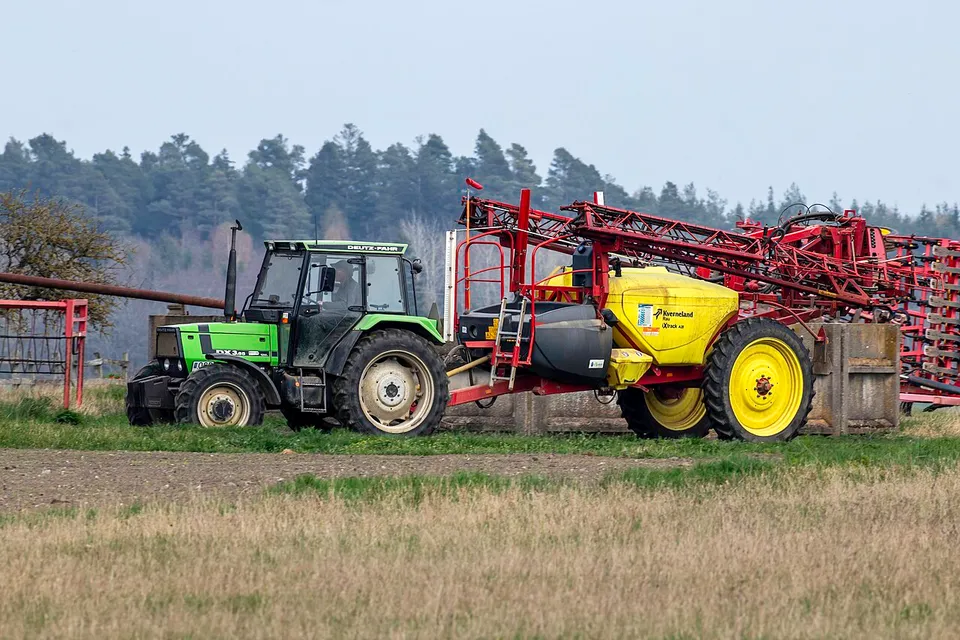 Deutz-Fahr DX 3.65 tractor