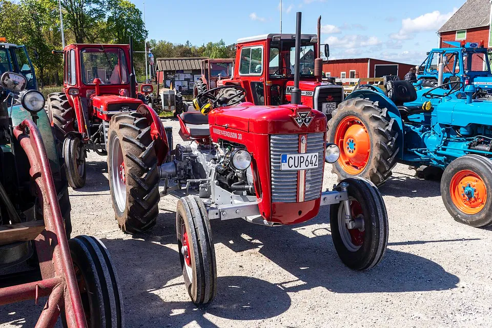 Massey Ferguson MF 30 tractor