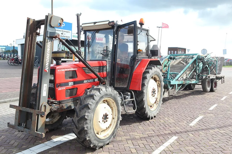 SAME Antares 100 tractor