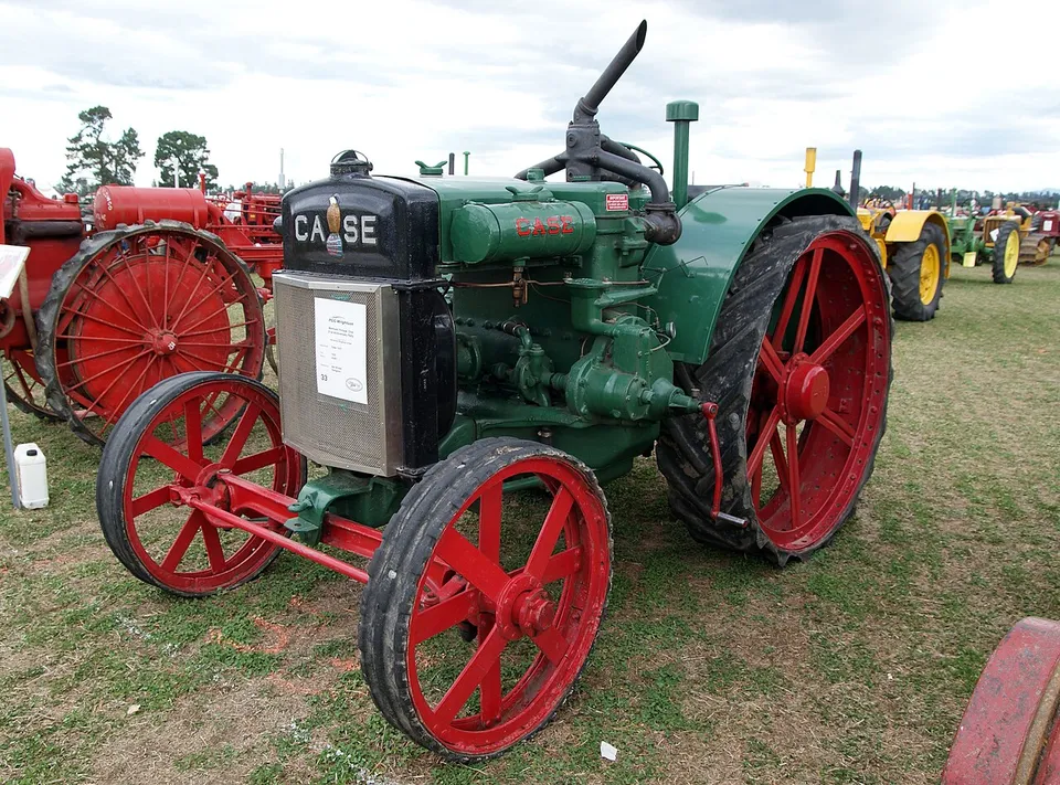 J.I. Case 15-27 tractor