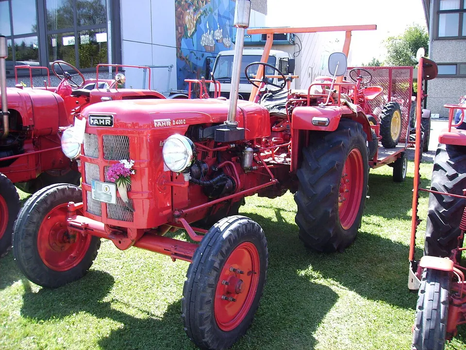 Fahr D 400 C tractor