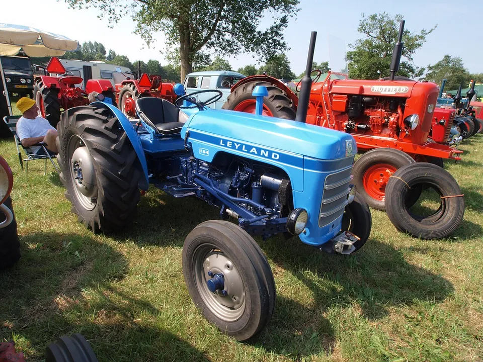 Leyland 154 tractor