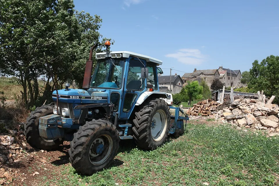 Ford 5610 tractor