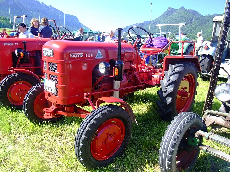 Fahr D 17 N tractor