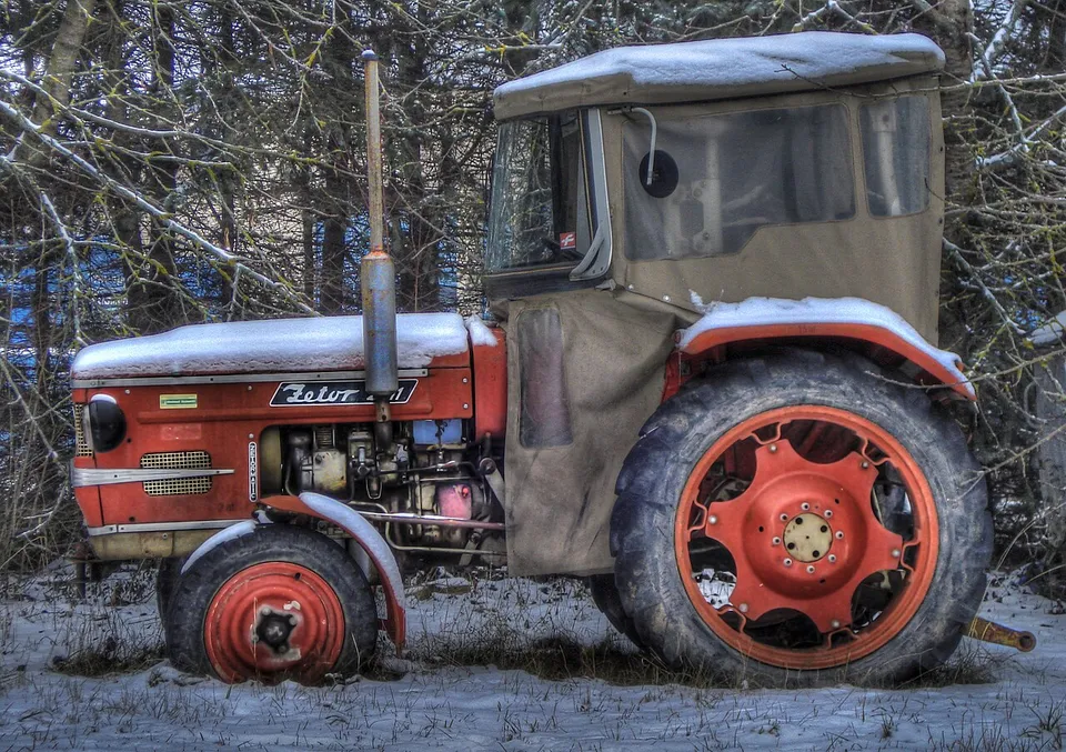 ZETOR 2511 tractor