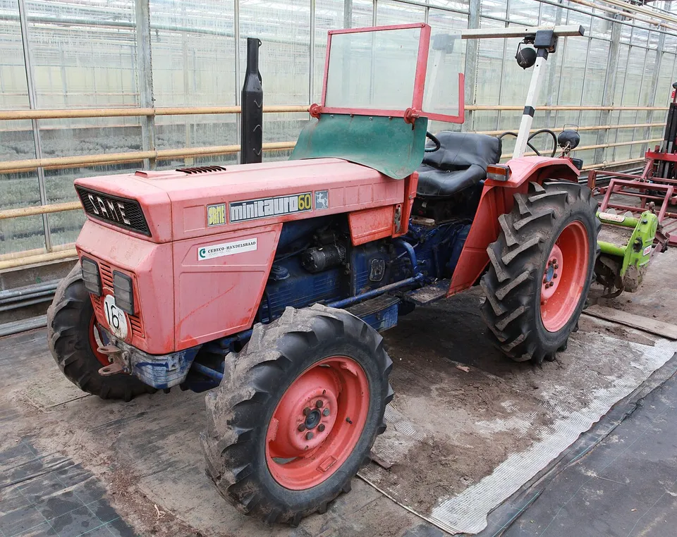 SAME Minitauro 60 tractor