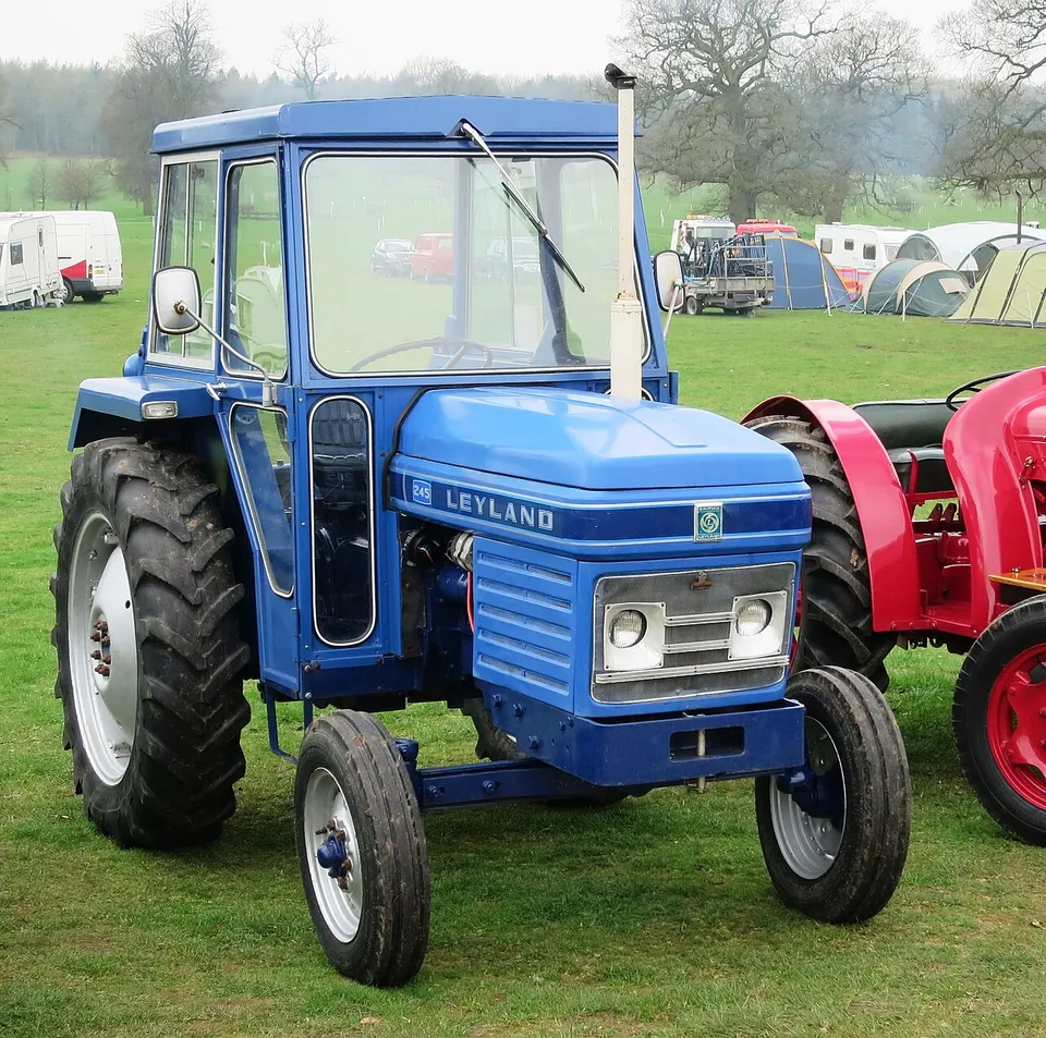 Leyland 245 tractor